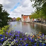 B&B Riverside - Centre Of Bruges In Calm Area